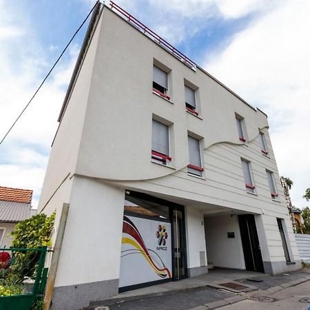 Apartman Skver Tuzla Exterior foto